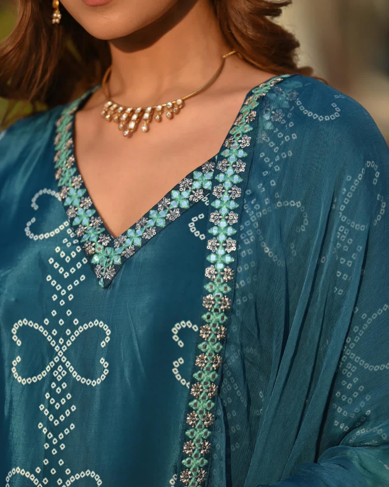 Crimson Bandhani-Print Suit Set – Timeless Ethnic Elegance