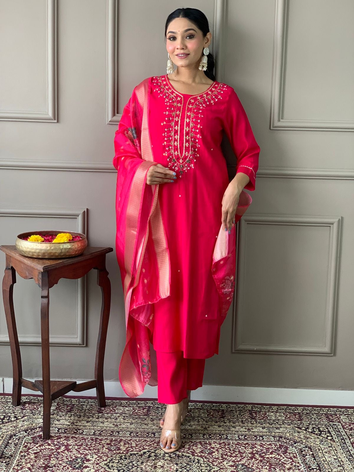 Embellished Kurta Set with Dupatta – Festive Radiance