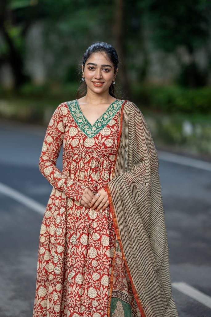 Red Floral Anarkali Set with Green Cotton Dupatta