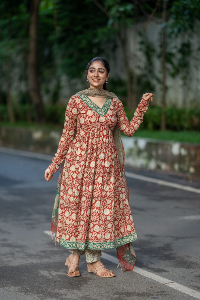 Red Floral Anarkali Set with Green Cotton Dupatta