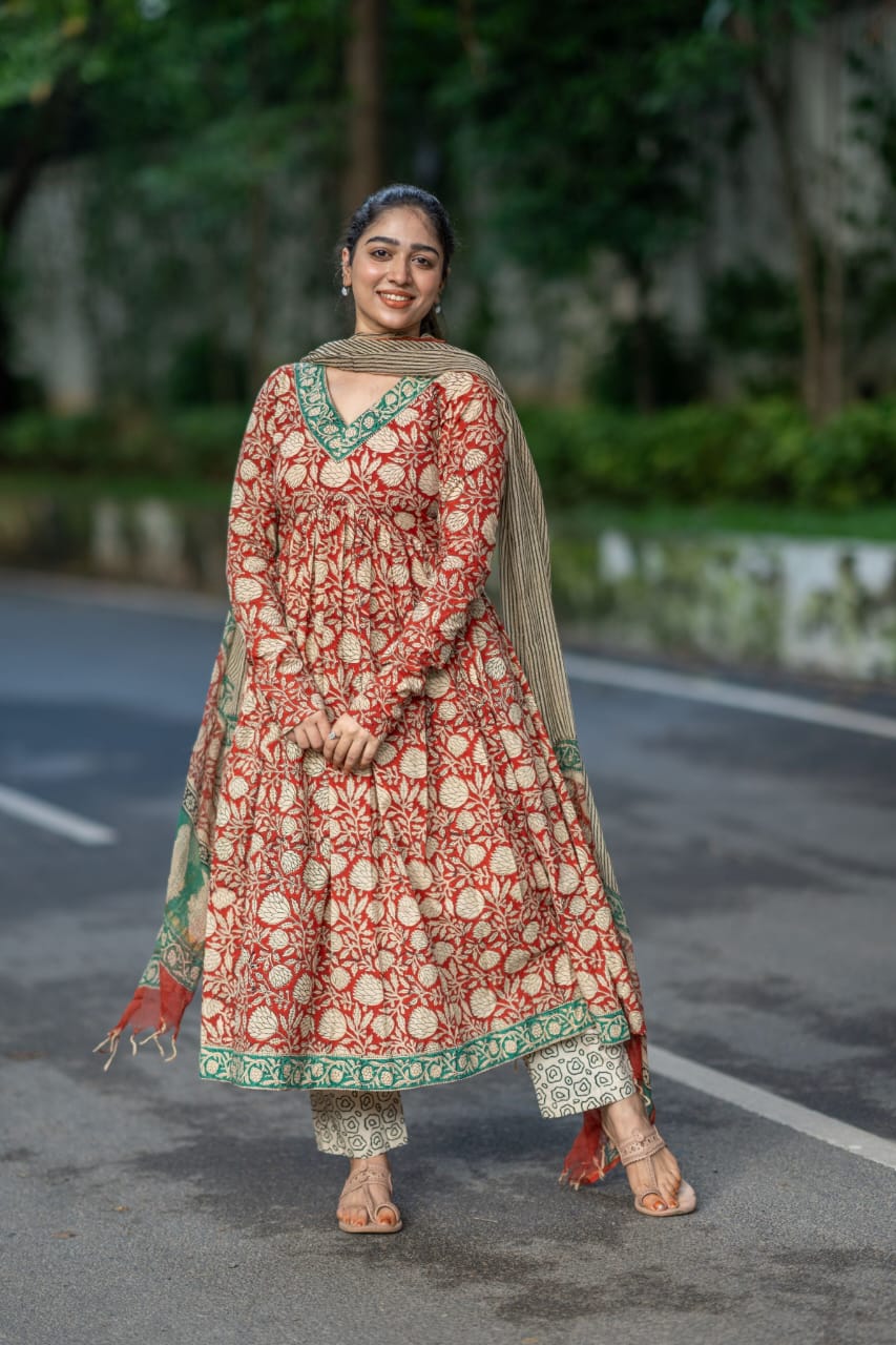 Red Floral Anarkali Set with Green Cotton Dupatta
