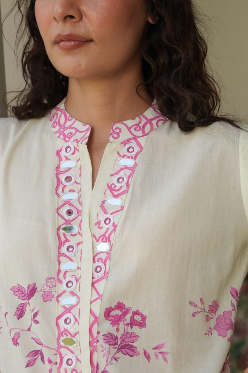 Floral Printed Kurta with Wide-Leg Pants