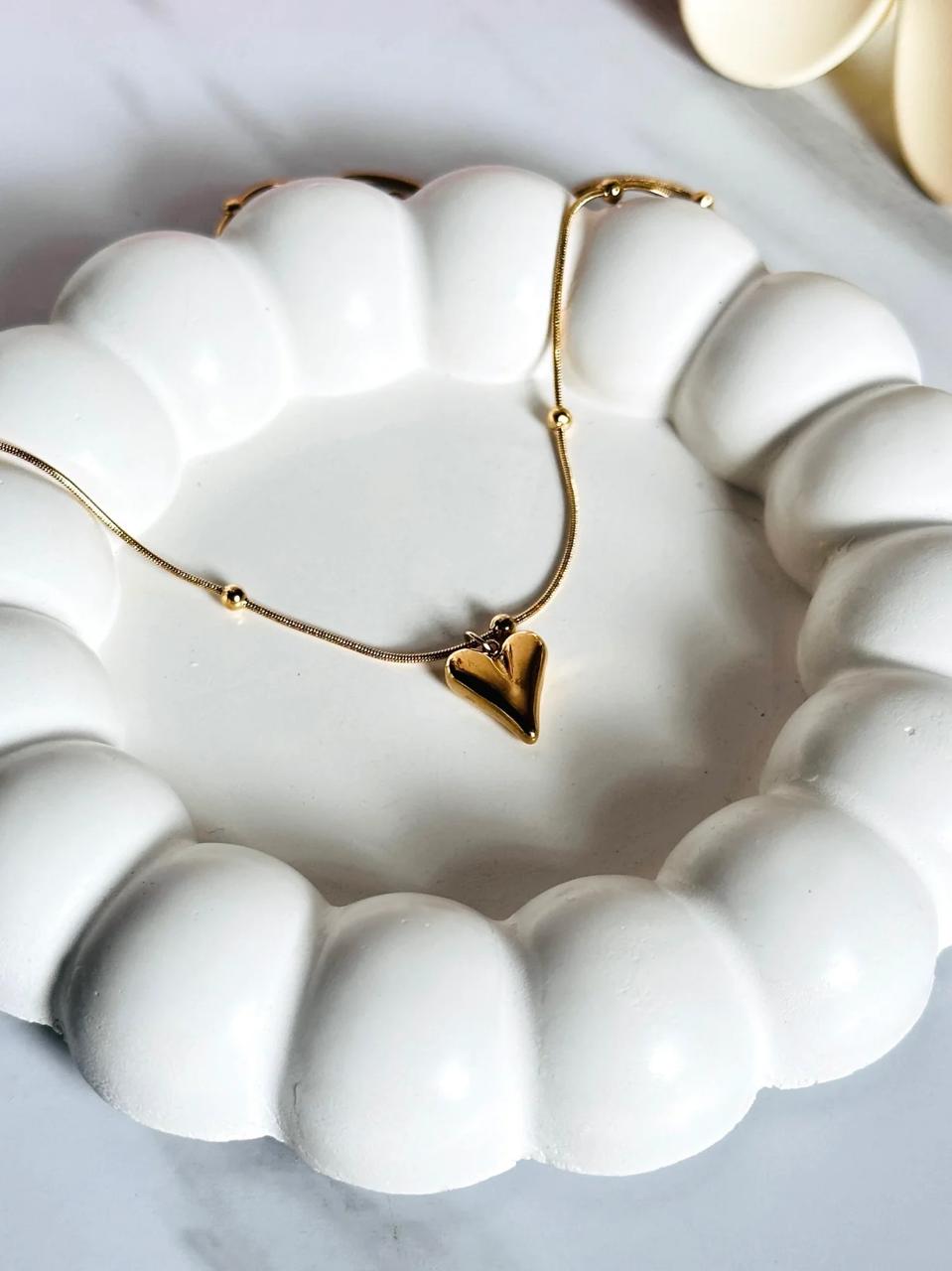 Golden Heart Pendant Necklace