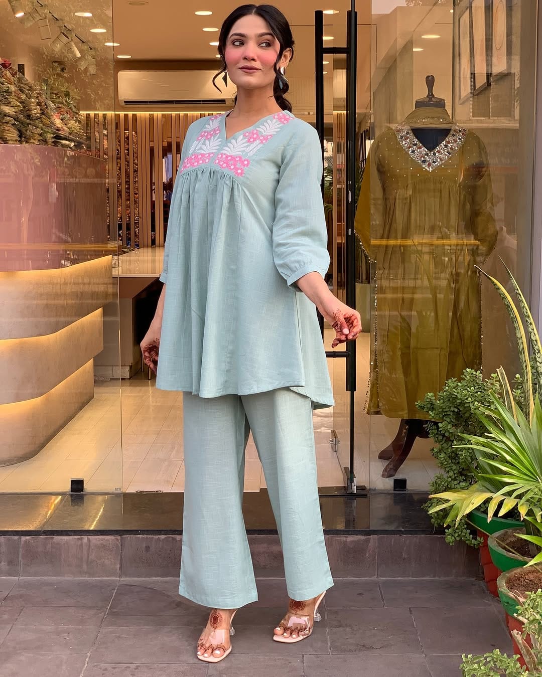 Elegant Cotton Kurta Set with Embroidered Yoke