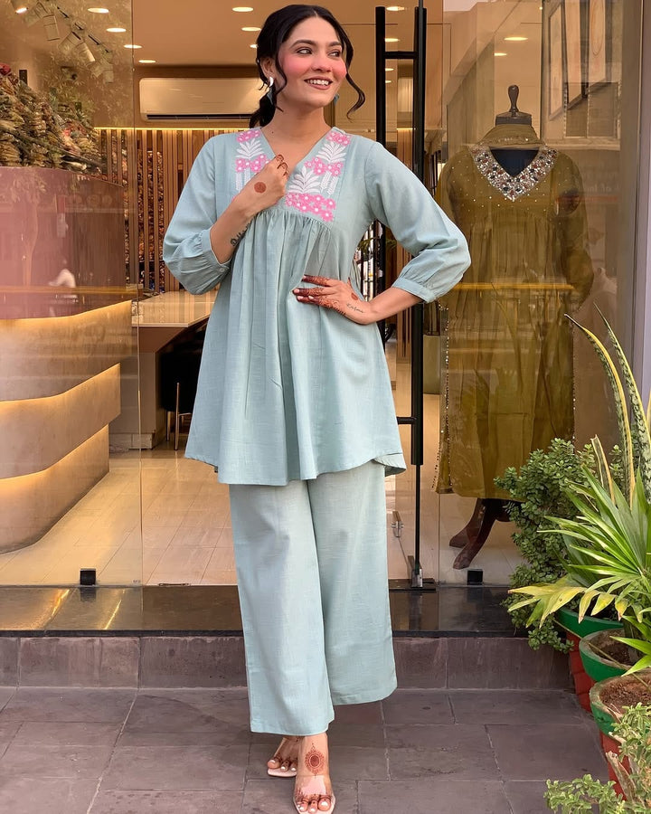 Elegant Cotton Kurta Set with Embroidered Yoke