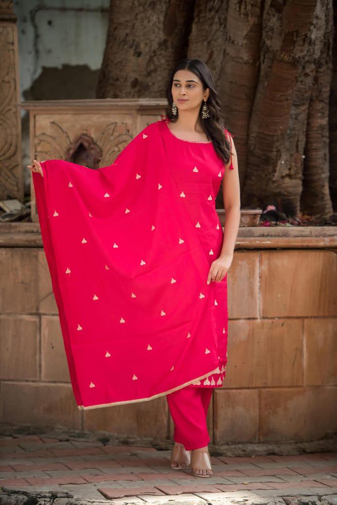The Rubi Pink Kurta Set