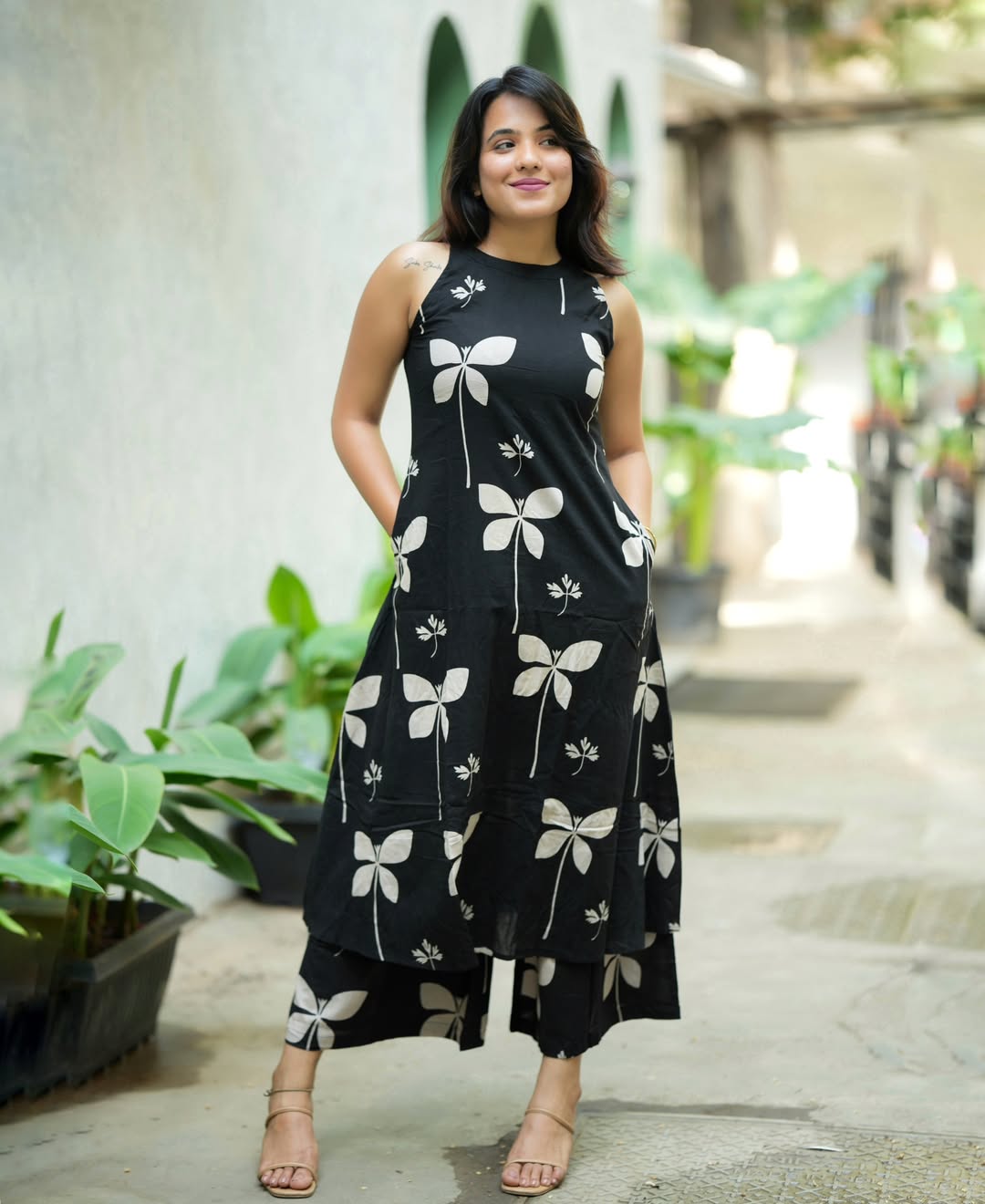 Black Floral Halter Neck Co-ord Set  Description: