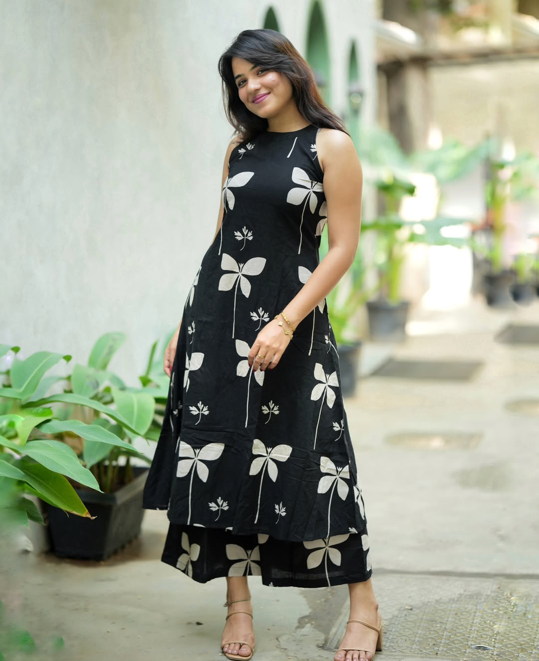 Black Floral Halter Neck Co-ord Set  Description: