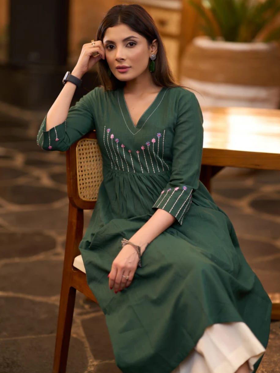 Deep Forest Green Hand-Embroidered Cotton Kurta Set