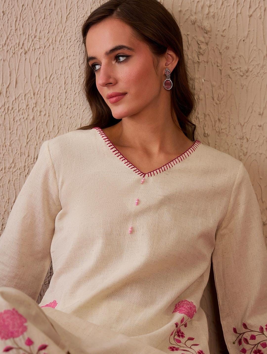 Floral Embroidered Kurta Pant Set