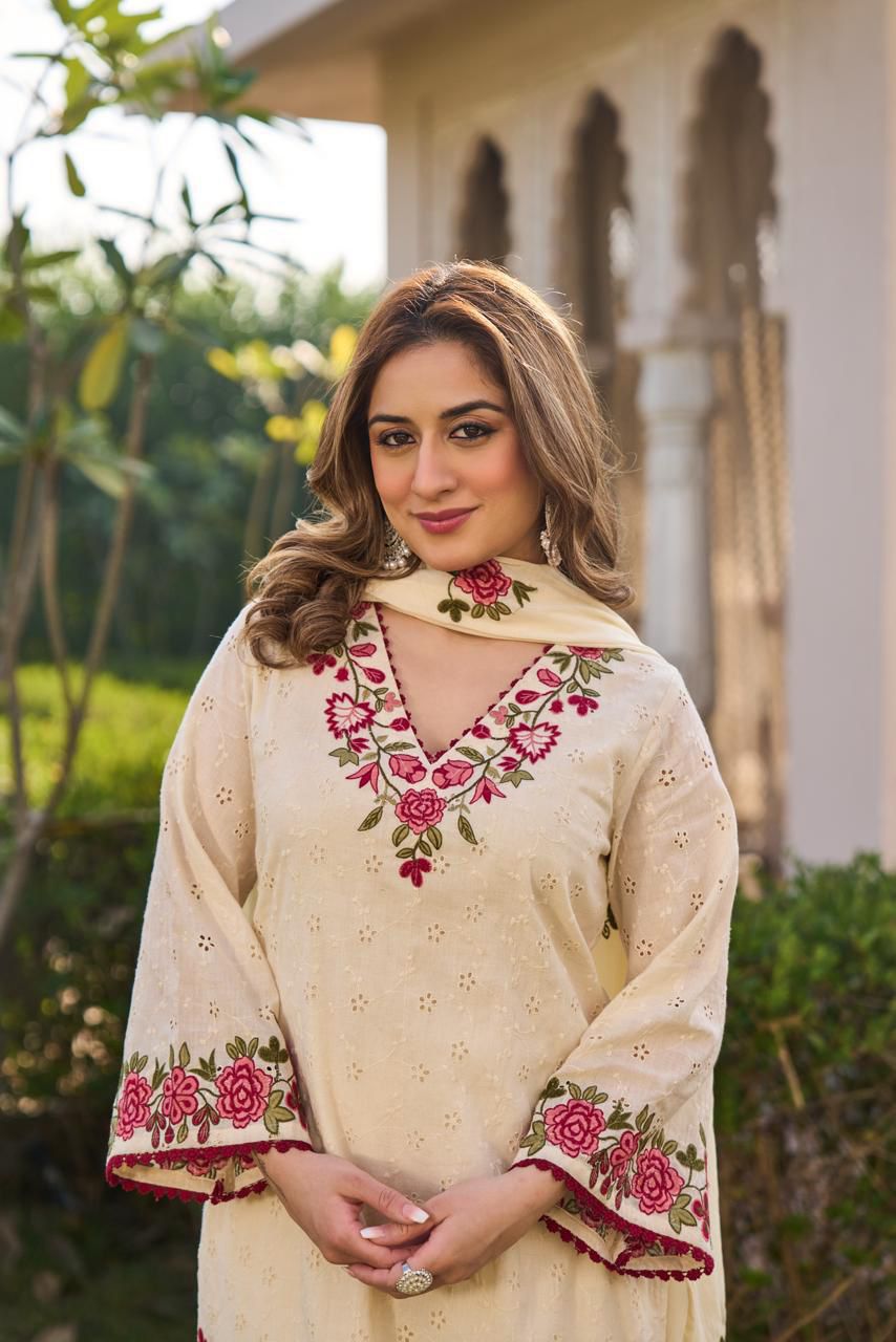 Cream Embroidered Kurta Set with Floral Thread Work & Dupatta