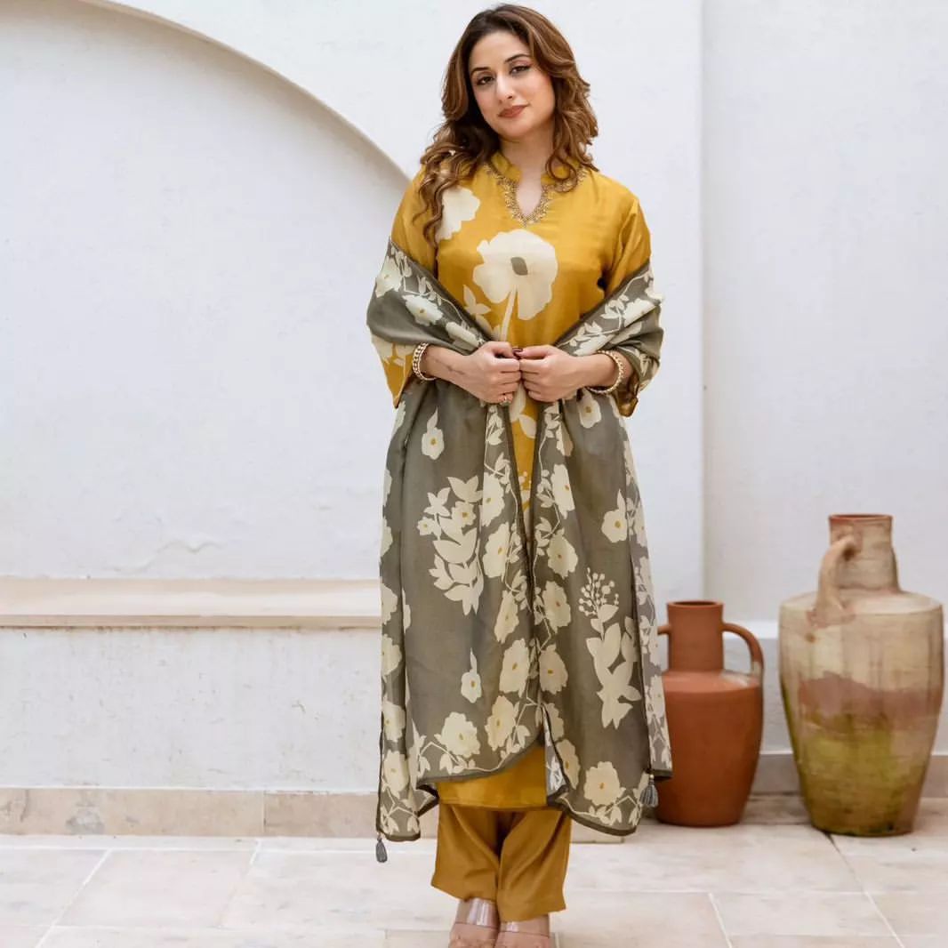 Floral Printed Kurta Set with Dupatta for Women | Elegant Ethnic Wear Online
